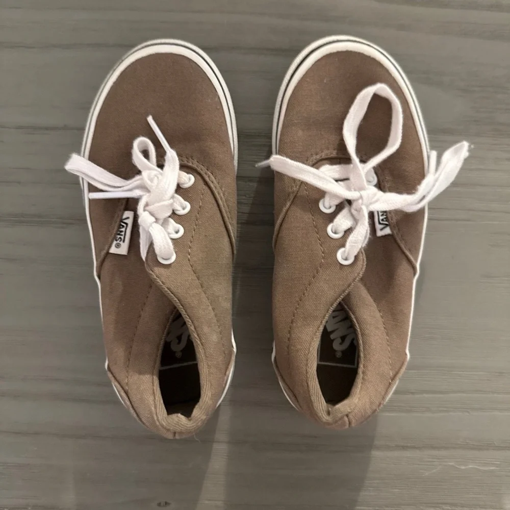 Vans Kids Brown Canvas Sneakers with White Laces
